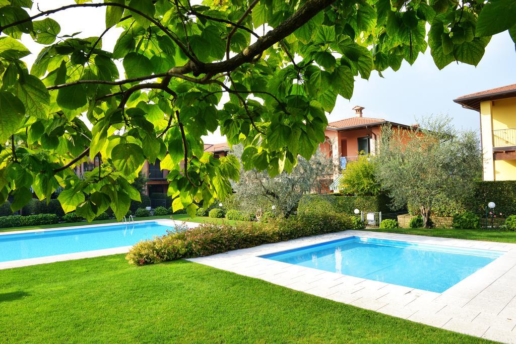 Casa Vacanze Serraglie Raffa Buitenkant foto