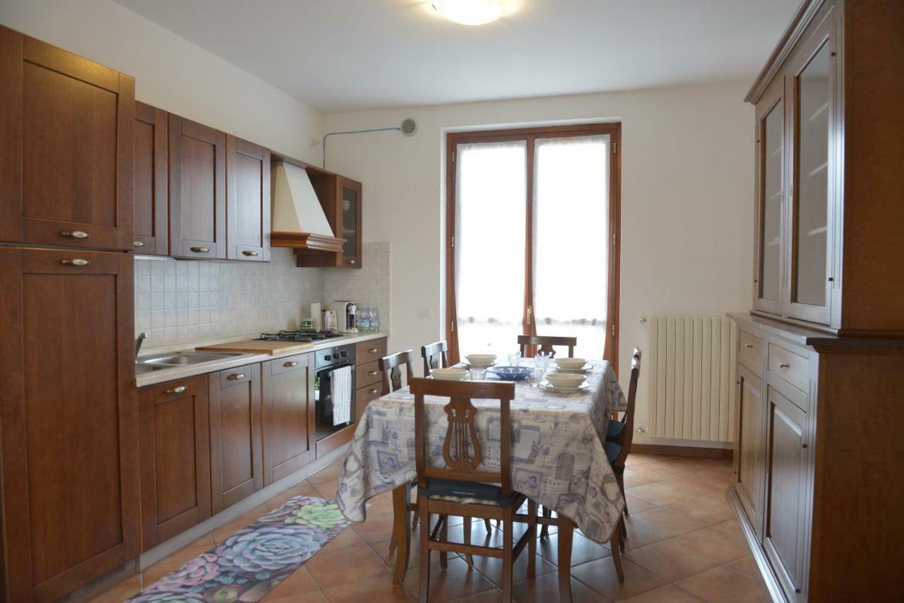 Casa Vacanze Serraglie Raffa Buitenkant foto